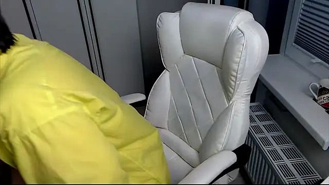 ScarlettReed live sex cam