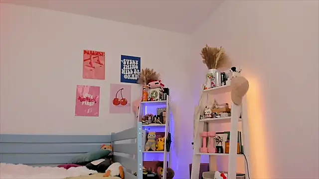 Lily_Young live sex cam