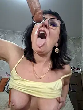 LaliaMia live sex cam