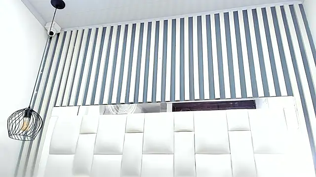 camila__herrera live sex cam