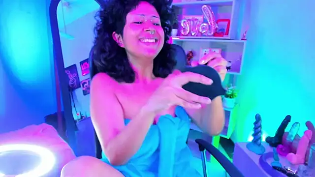 kuromi69 live sex cam