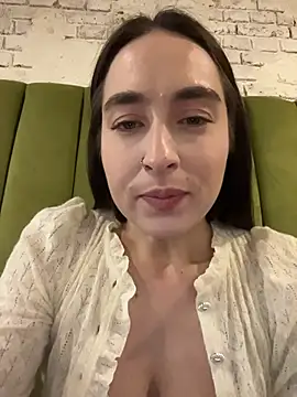 Holly_Play live sex cam