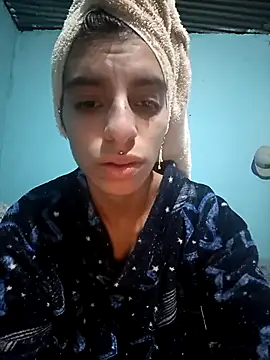 Ariell_Kieran live sex cam