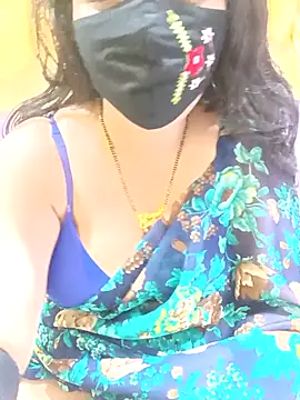 Rising_Smiler live sex cam