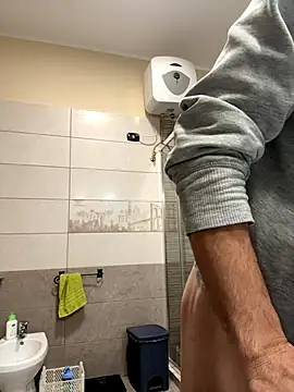 Gionnytav live sex cam