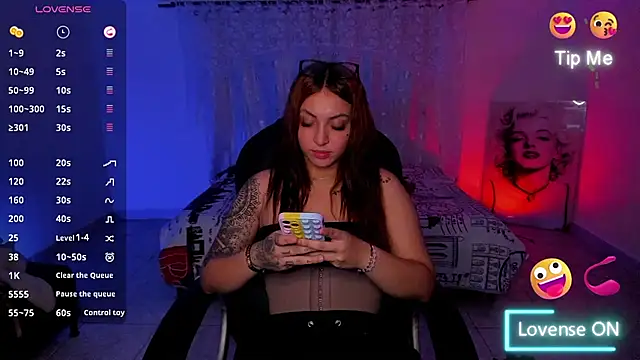 KetziaDoll live sex cam