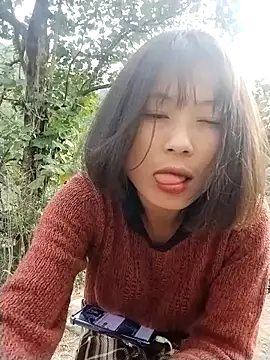 linda_bae00 live sex cam