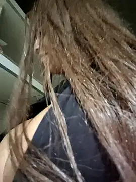 AbellaLizz live sex cam