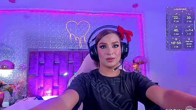 KylieVictoria live sex cam