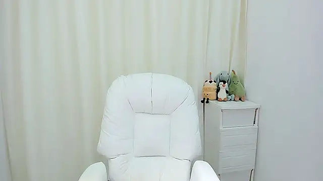 Nia-daozhu111 live sex cam