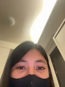 Sylvia- live sex cam