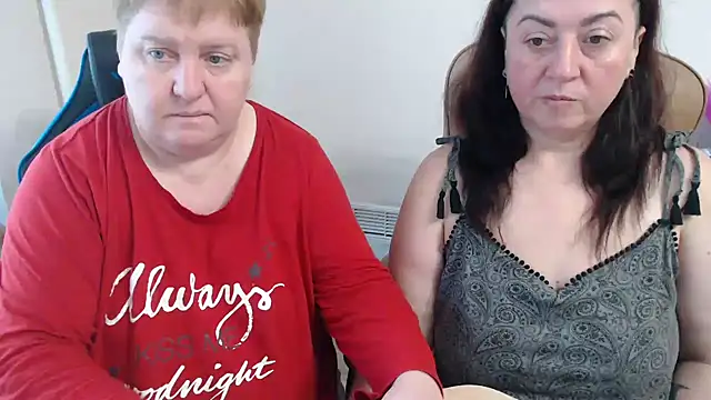 Bertie_Adeline live sex cam