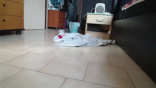 Honey2Bad live sex cam