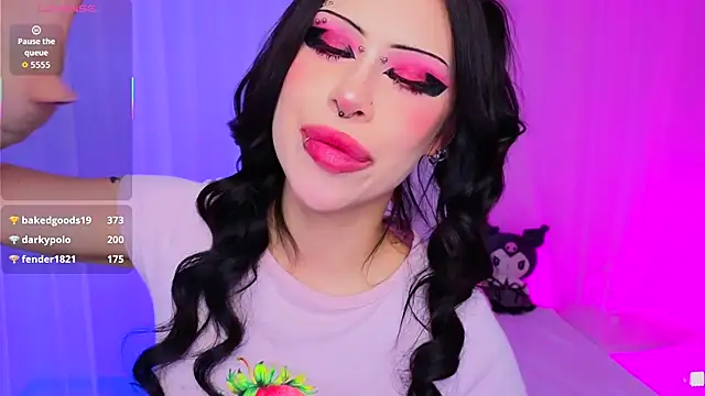 venomeowww__ live sex cam