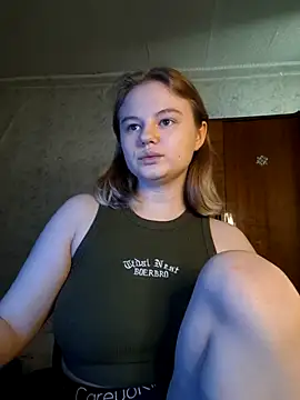 SlipperSherry live sex cam