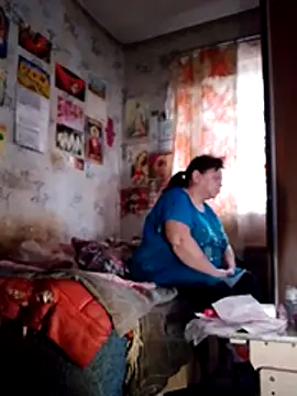 oksana72 live sex cam