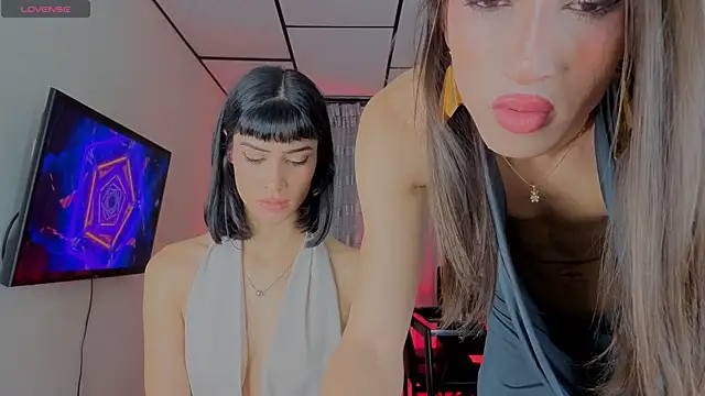 Goddivaa live sex cam