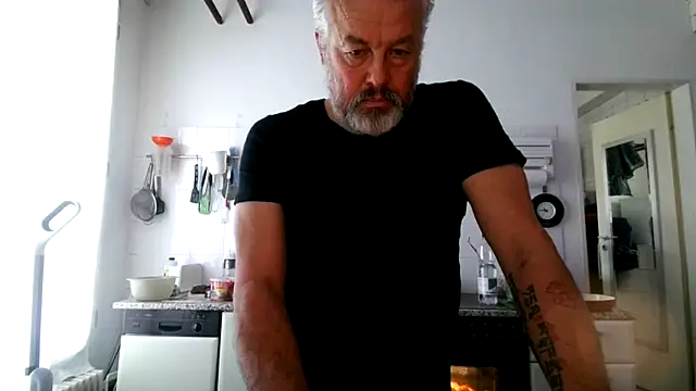 Berg_Boy live sex cam