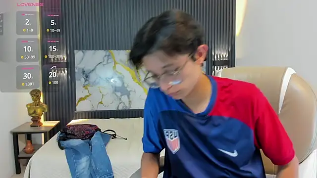 SantiagoRusso18 live sex cam