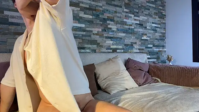 Aurora_Asti live sex cam