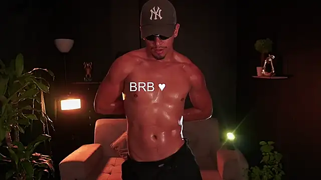 Aaronfox_x live sex cam