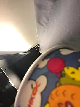 CrazzyChicks live sex cam