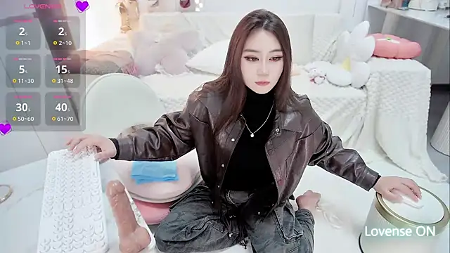 Feifei-cn live sex cam