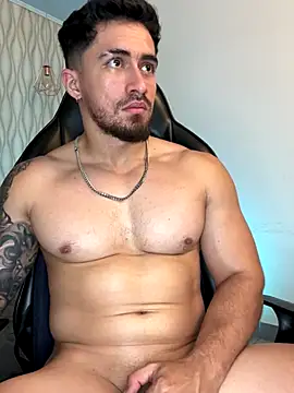 Brad_Summer live sex cam