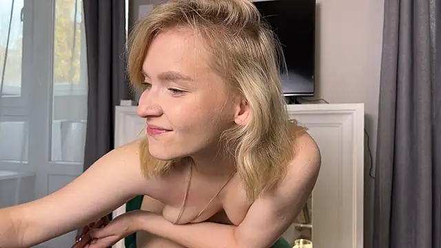 Adelovenick live sex cam