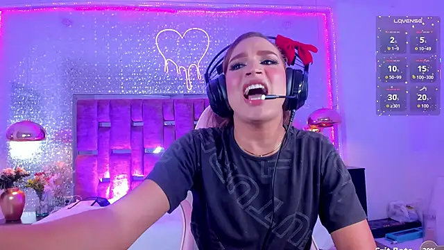 KylieVictoria live sex cam