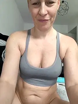 DarleenHot live sex cam