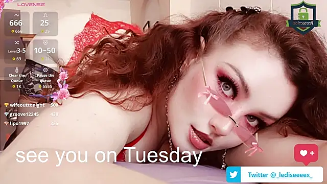 _leediseeeex_ live sex cam