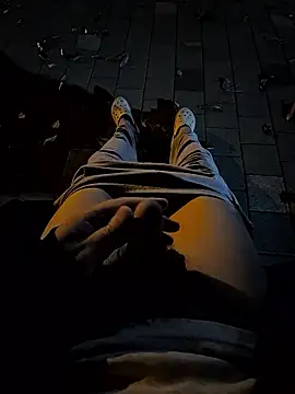 starvingo2002 live sex cam