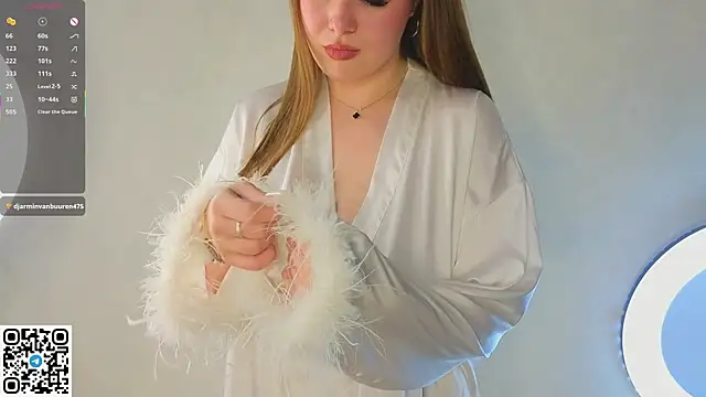 KristiGroune live sex cam