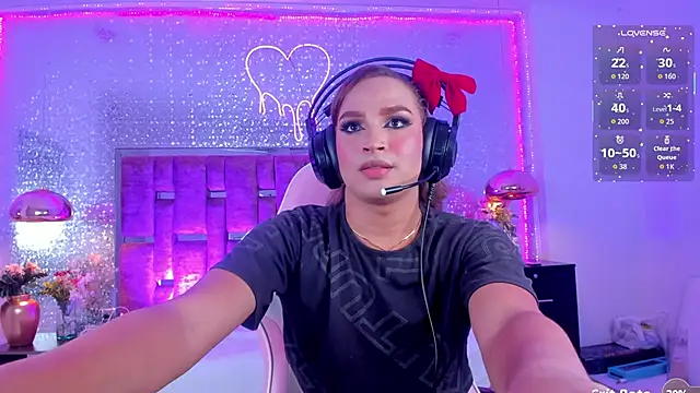 KylieVictoria live sex cam