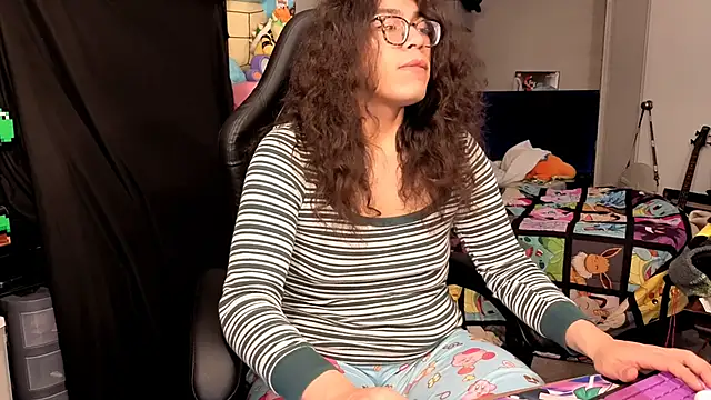 ShinyCherub live sex cam