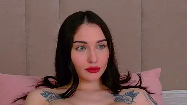 RoxiLester live sex cam