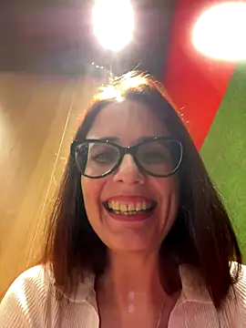 NataKitten live sex cam