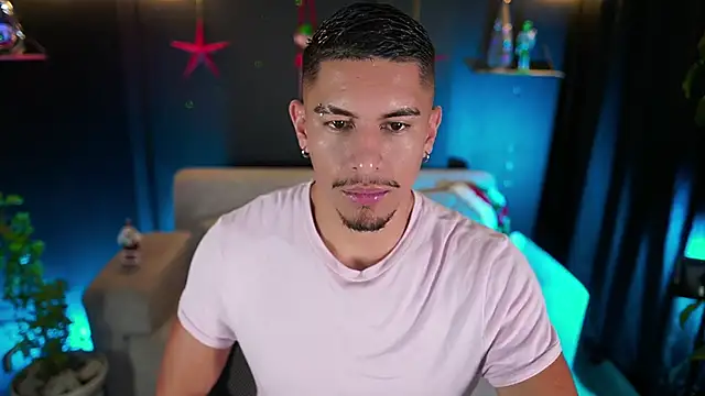 Aaronfox_x live sex cam