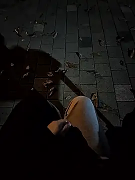 starvingo2002 live sex cam