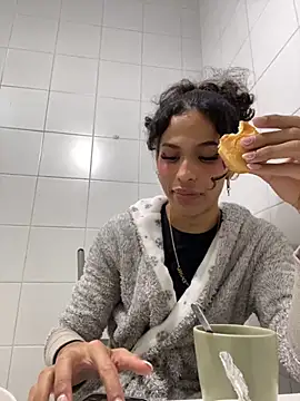 Abby_bella09 live sex cam