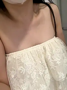 Meii-meyy live sex cam