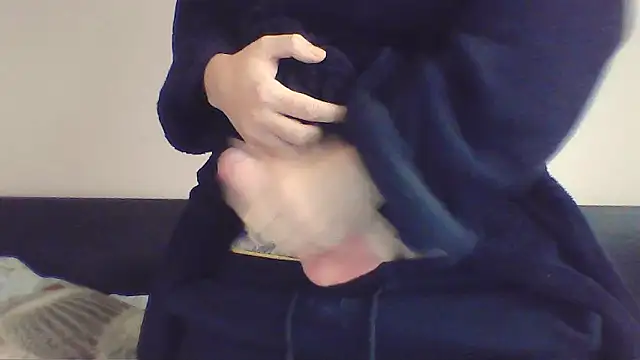 Huge_cock22cm live sex cam