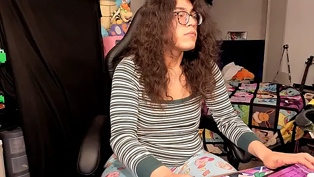 ShinyCherub live sex cam