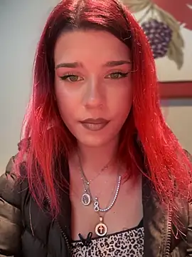 RiriRoseey live sex cam