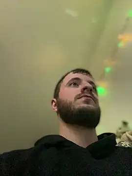 Grek32X live sex cam