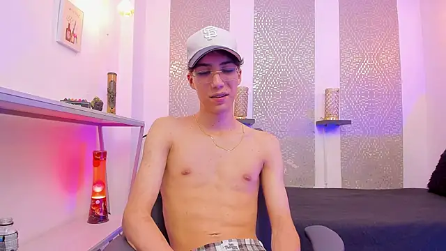 Nikolay_Gregori live sex cam