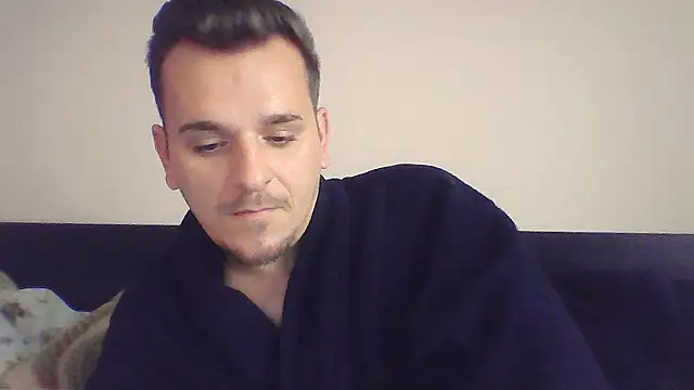 Huge_cock22cm live sex cam