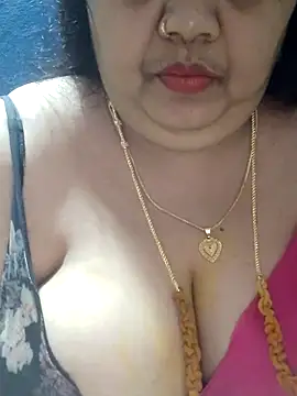 tamilthanushri live sex cam