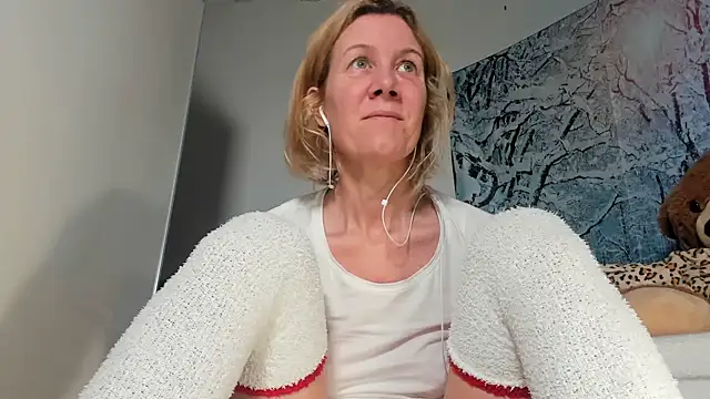 Lola_Belgium live sex cam